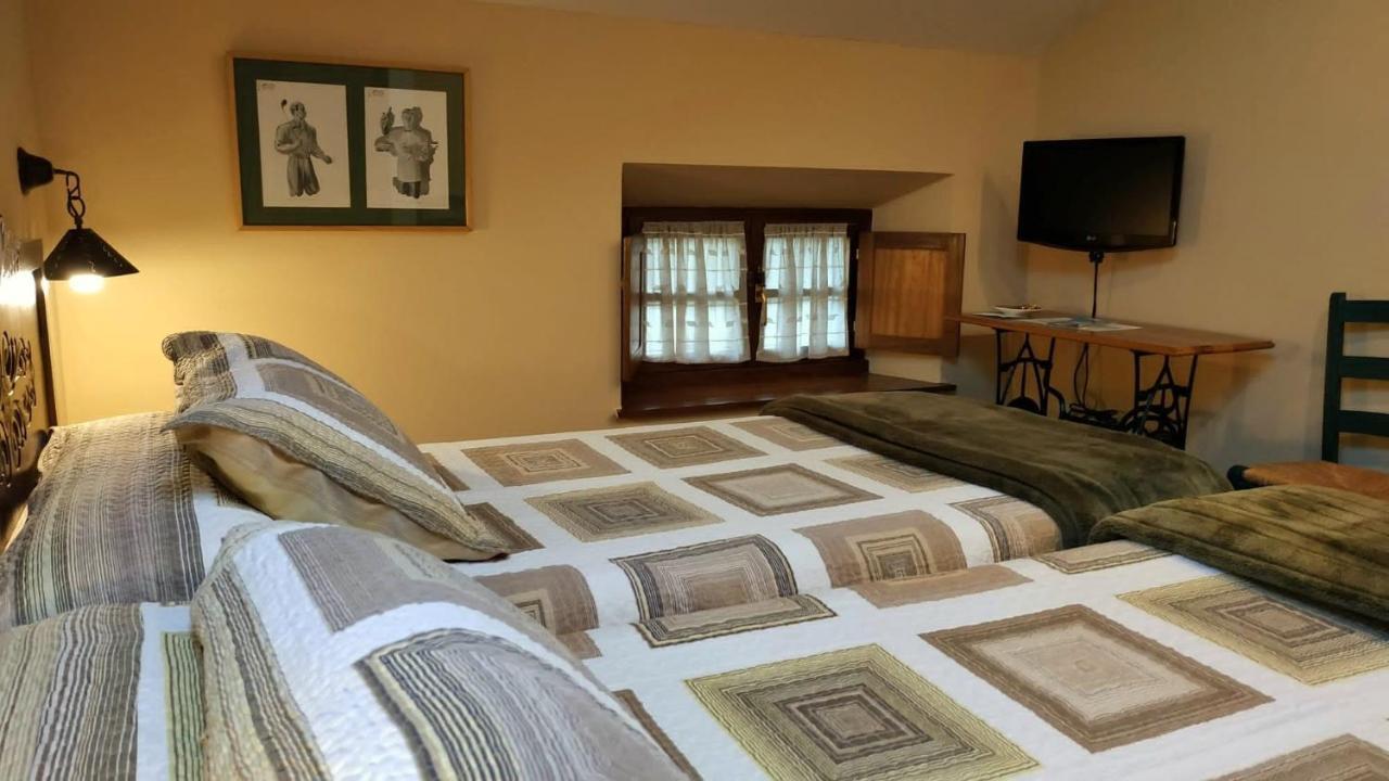 Hotel Casa Vieja Del Sastre Soto de Luiña Екстериор снимка